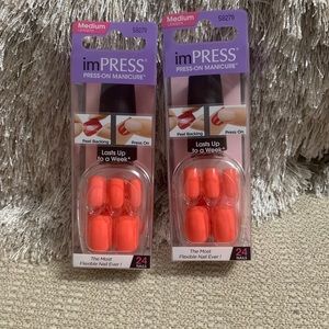 Kiss impress on-press manicure